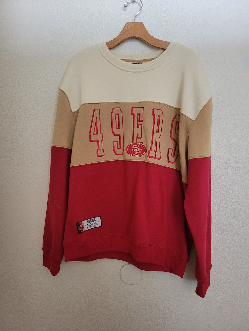 NWT San Francisco 49ers Colorblock Crewneck Sweatshirt - Red/Tan/Cream